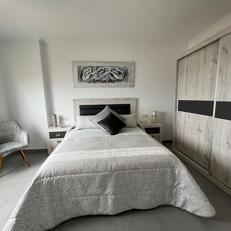 Arou Apartamentos Maria De Lucia-Piso 2º מראה חיצוני תמונה