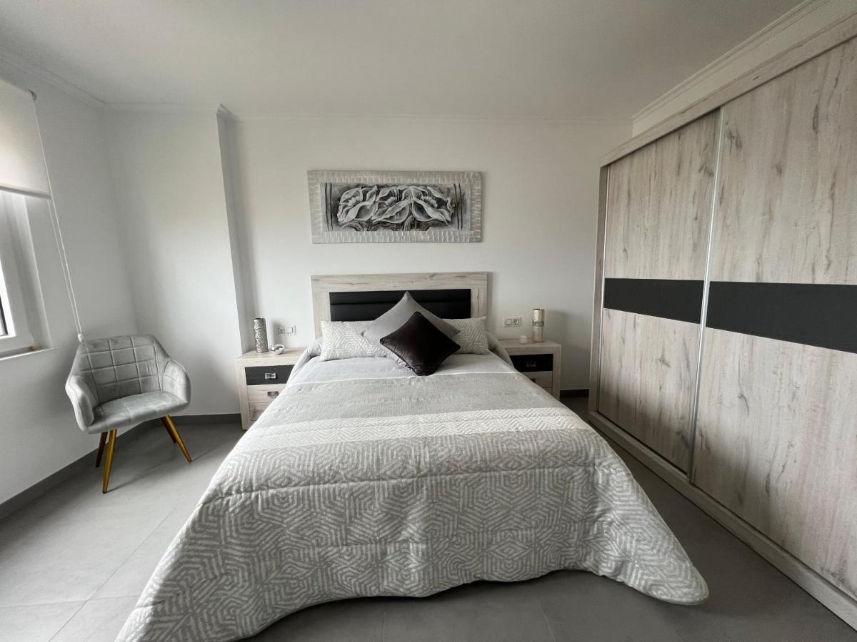 Arou Apartamentos Maria De Lucia-Piso 2º מראה חיצוני תמונה